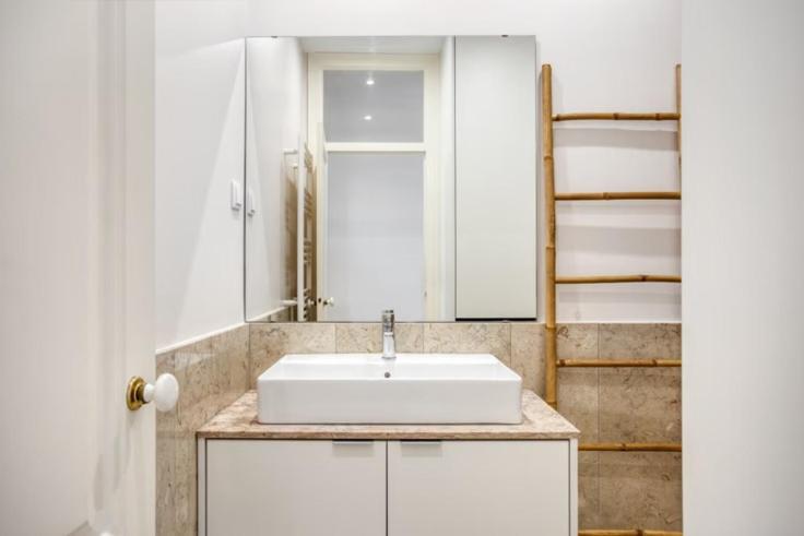 Quarto Com Banheiro Privativo Na Baixa Lisboa Ngoại thất bức ảnh